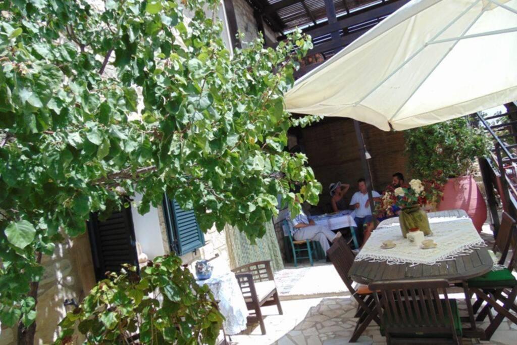 Villa Strata Kardhamiana Exterior photo