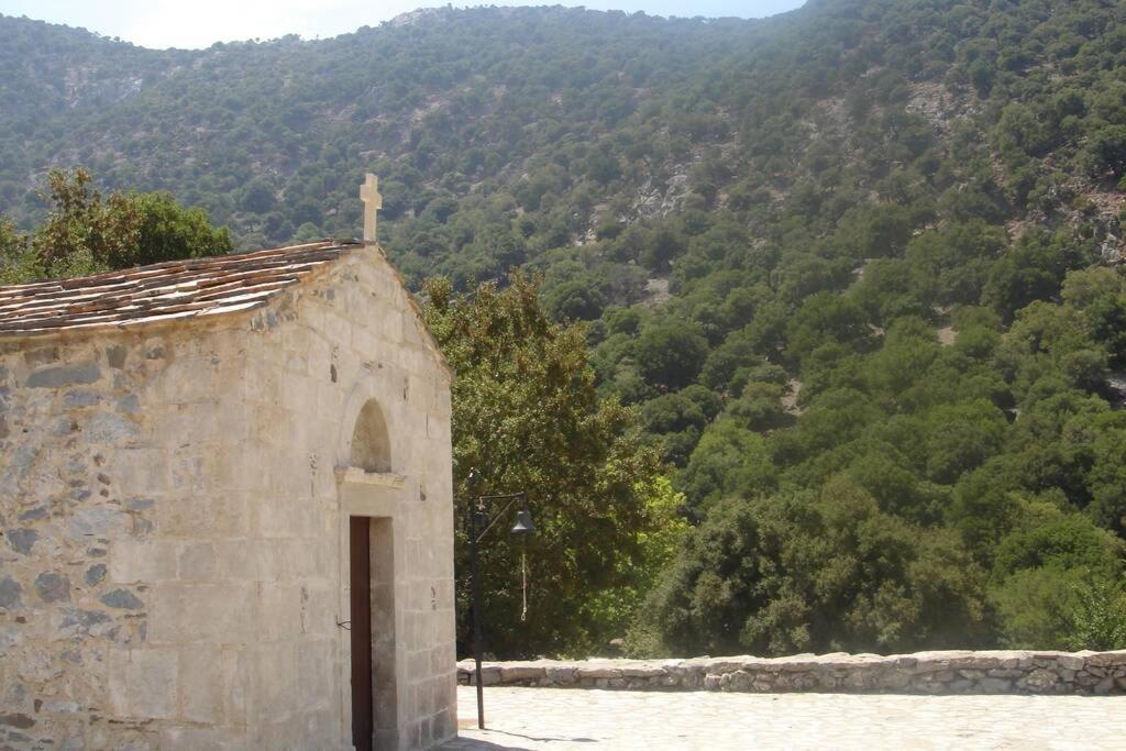 Villa Strata Kardhamiana Exterior photo